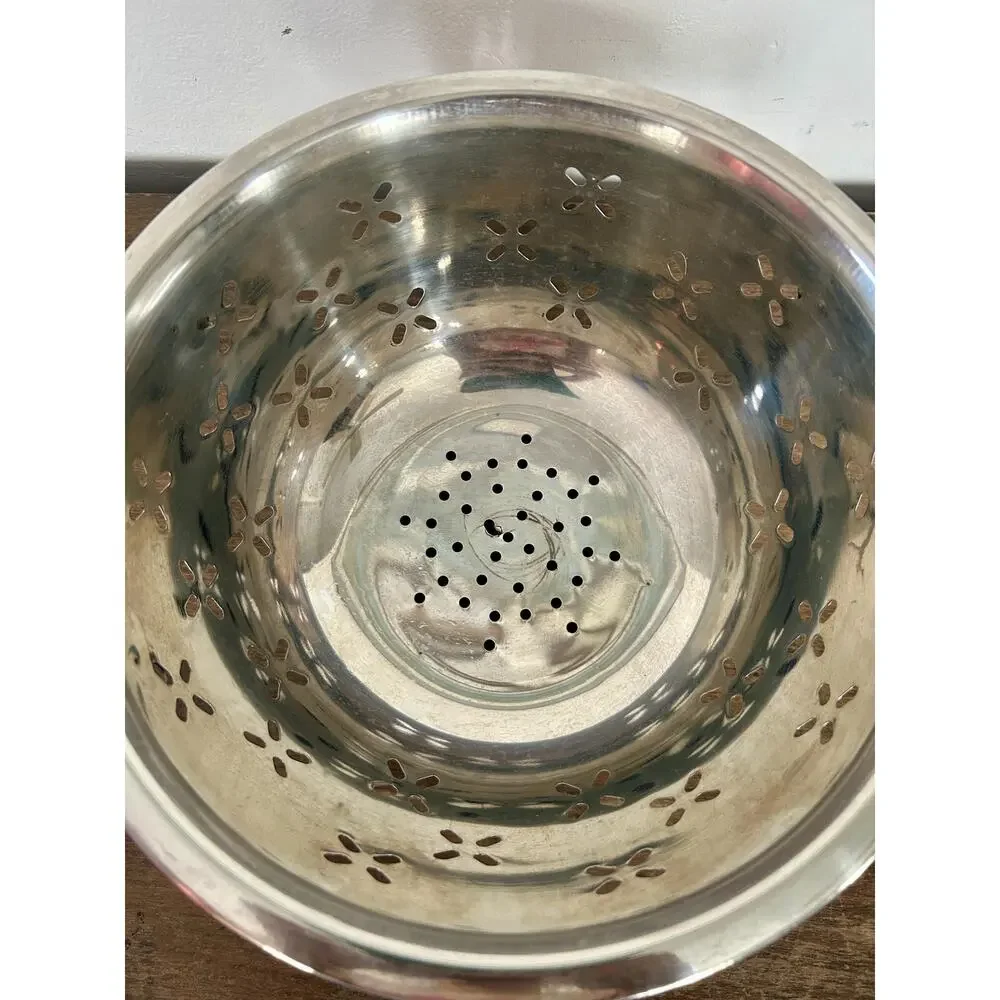 Vintage Stainless Steel Collander | Strainer | Kitchen Accessories